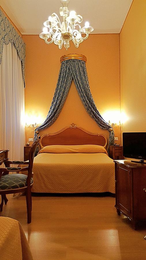 Hotel Canal Venezia